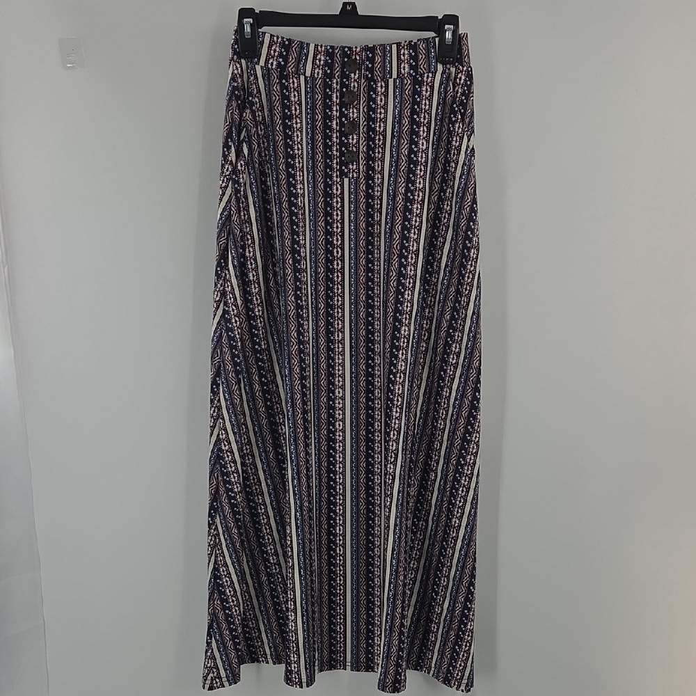 Striped Patterned Maxi Skirt - Picture 6 of 16